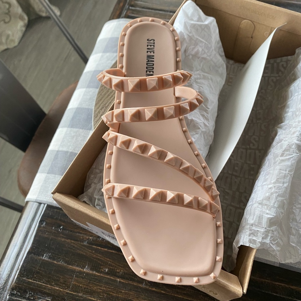 Steve Madden “Skyler-J Blush” Sandals, No Box
